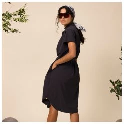 Specialized-Fjällräven - Women's Saddle to Table Dress - Robe -Robes & jupes Soldes specialized fjaellraeven womens saddle to table dress robe detail 4