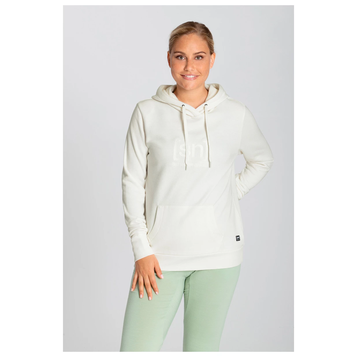 Super.natural - Women's Signature Hoodie - Sweat à capuche en mérinos 5 Super.natural - Women's Signature Hoodie - Sweat à capuche en mérinos – Image 3