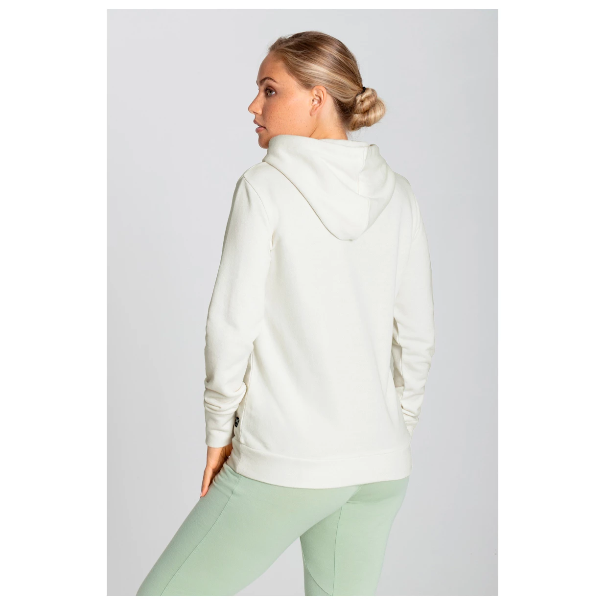 Super.natural - Women's Signature Hoodie - Sweat à capuche en mérinos 6 Super.natural - Women's Signature Hoodie - Sweat à capuche en mérinos – Image 4